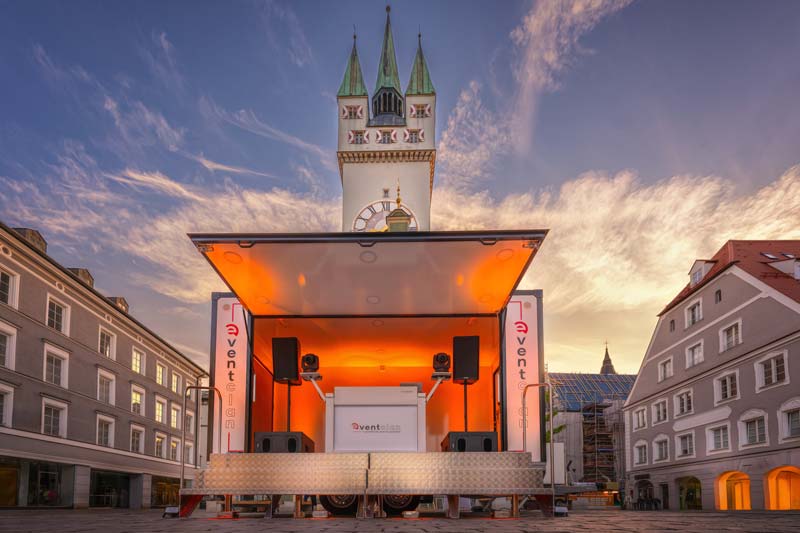 Hochzeitsfeier in Straubing mit DJ, Lichttechnik und Full-Service-Betreuung durch eventclan